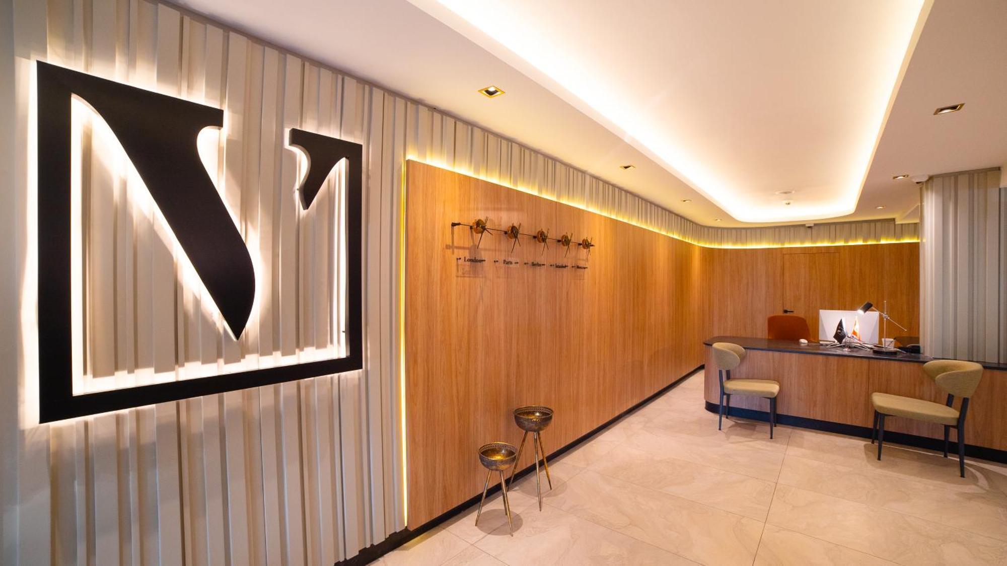 מלון Lara Vista Suits & Spa *